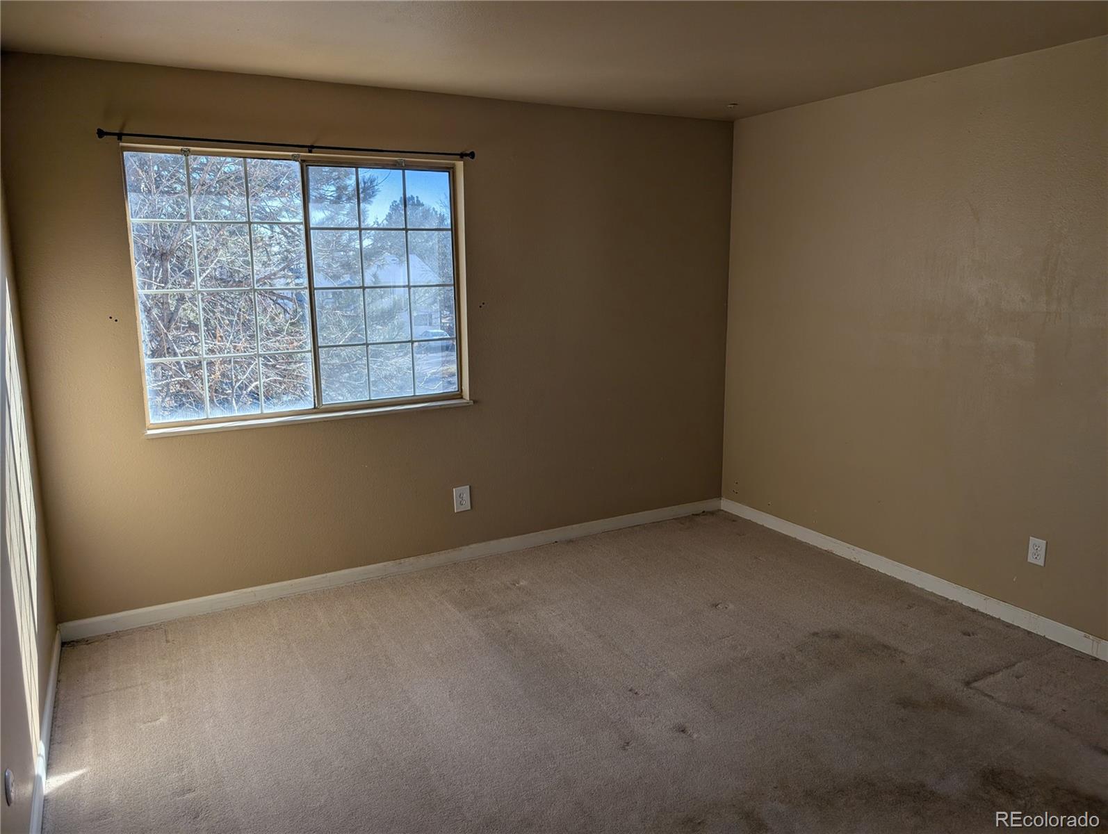 MLS Image #7 for 14423 e jewell avenue,aurora, Colorado