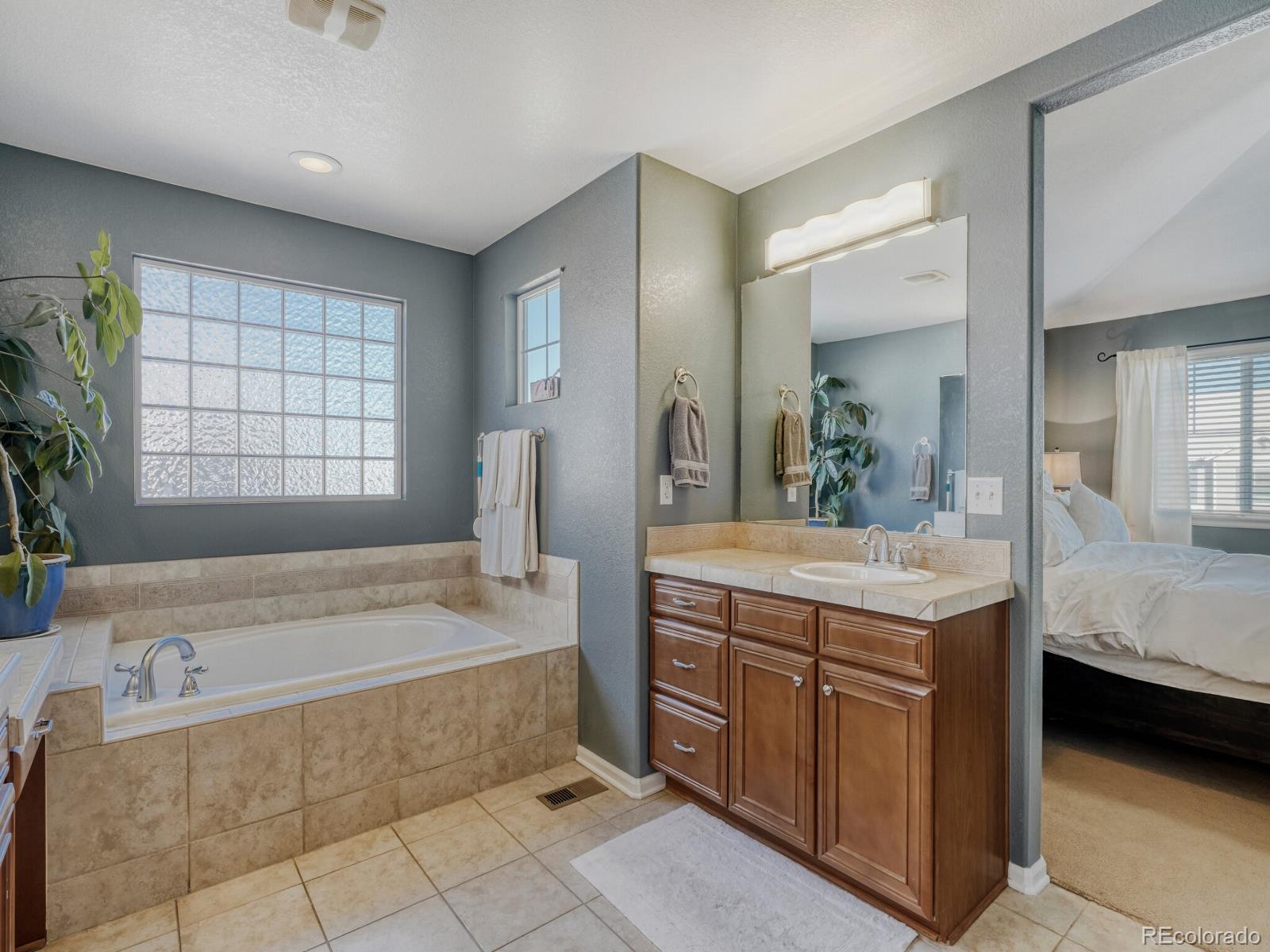 MLS Image #20 for 10919  bellbrook circle,highlands ranch, Colorado