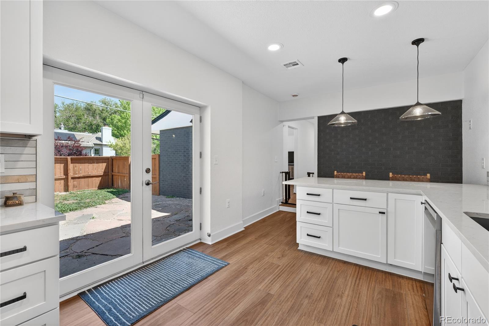 MLS Image #17 for 5730 e 19th avenue,denver, Colorado