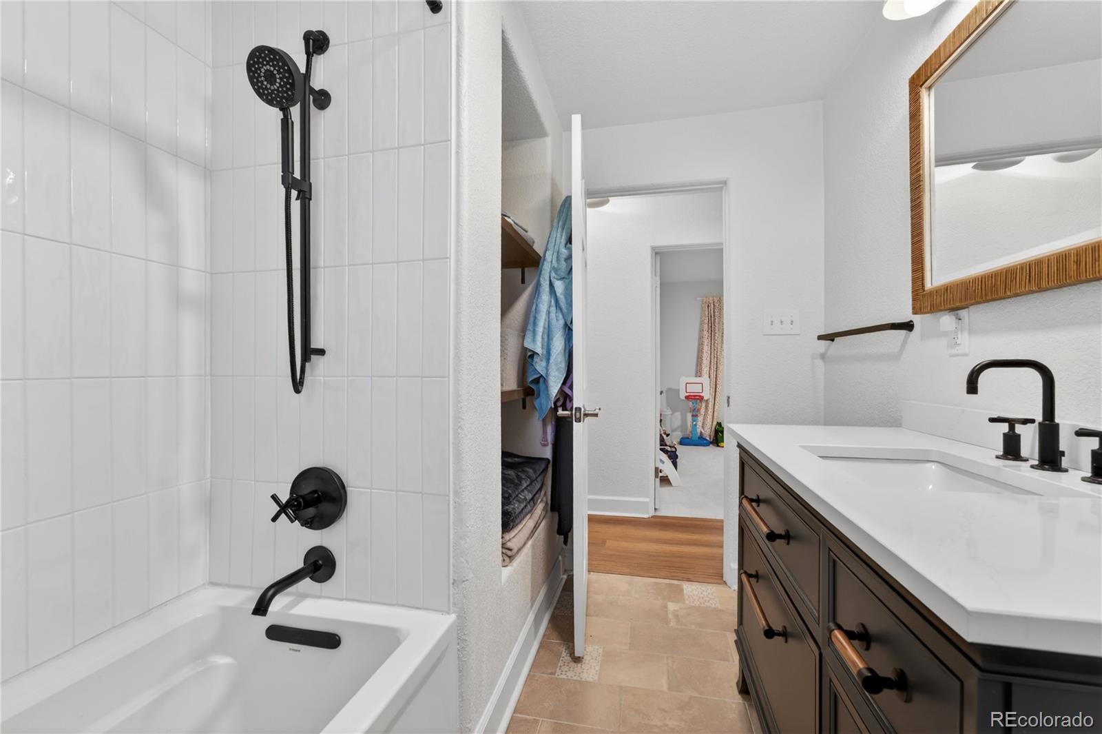 MLS Image #26 for 5730 e 19th avenue,denver, Colorado