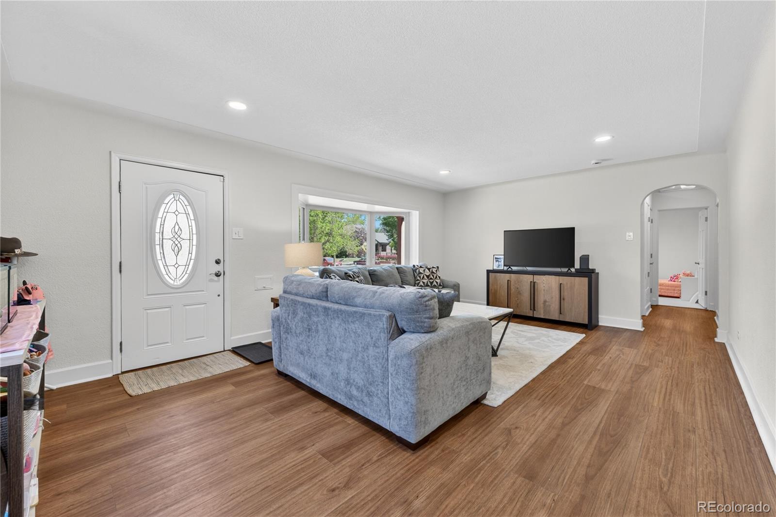 MLS Image #3 for 5730 e 19th avenue,denver, Colorado