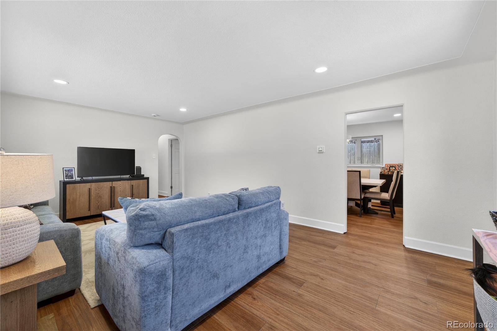 MLS Image #4 for 5730 e 19th avenue,denver, Colorado