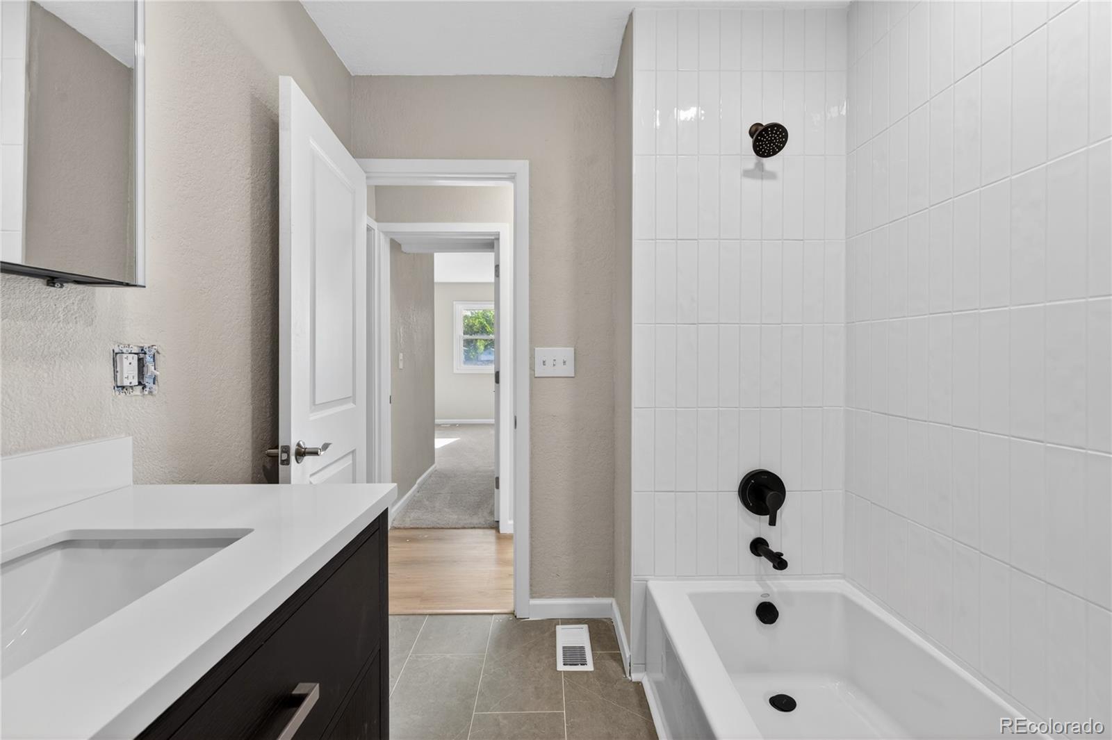 MLS Image #12 for 1567  rosemary street,denver, Colorado