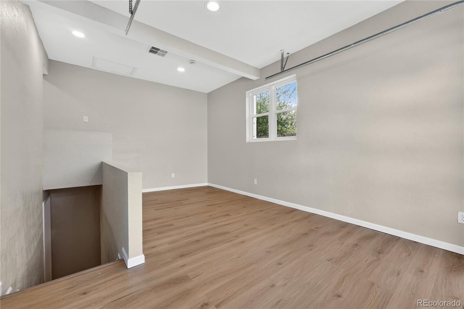 MLS Image #19 for 1567  rosemary street,denver, Colorado