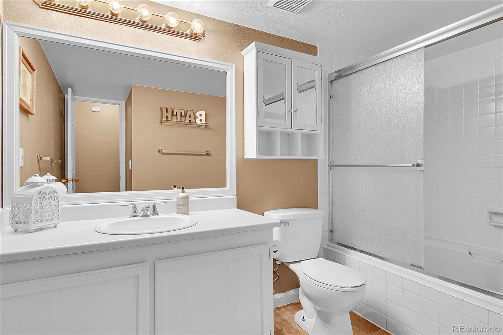 MLS Image #9 for 6350  oak street 306,arvada, Colorado