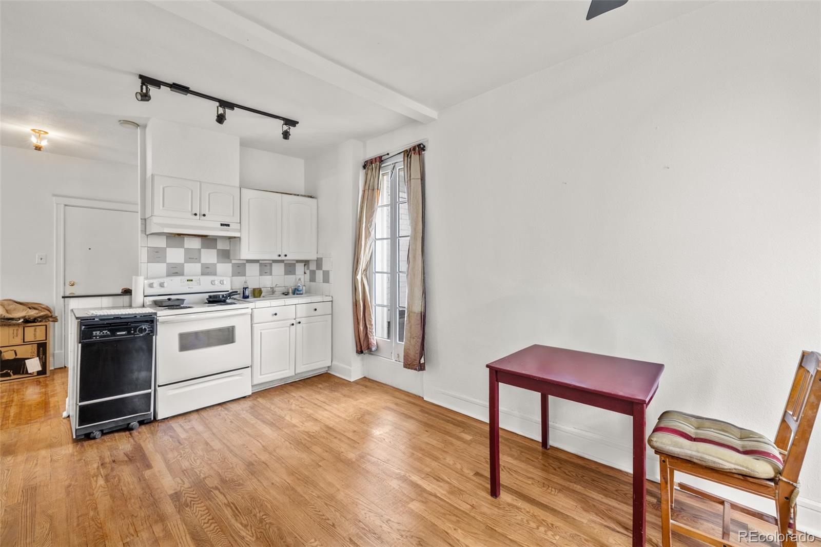 MLS Image #8 for 215 e 11th avenue d1,denver, Colorado