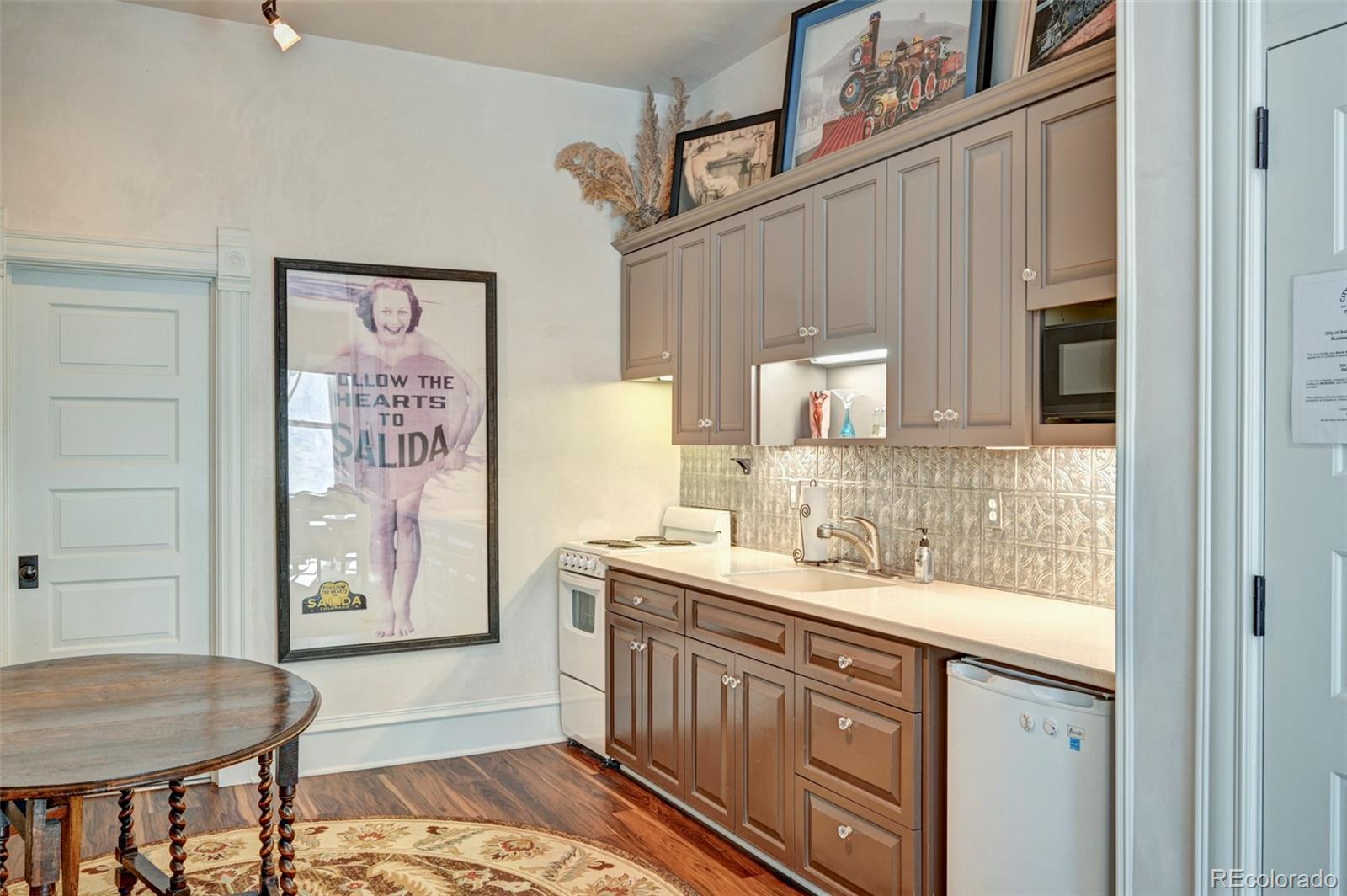 MLS Image #11 for 204 n f street,salida, Colorado