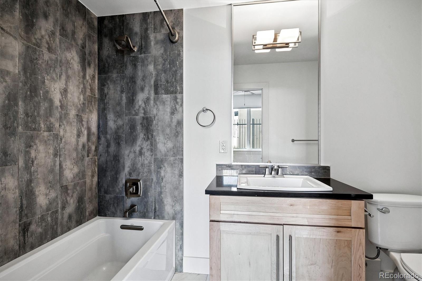 MLS Image #7 for 2840 w 26th avenue 105,denver, Colorado