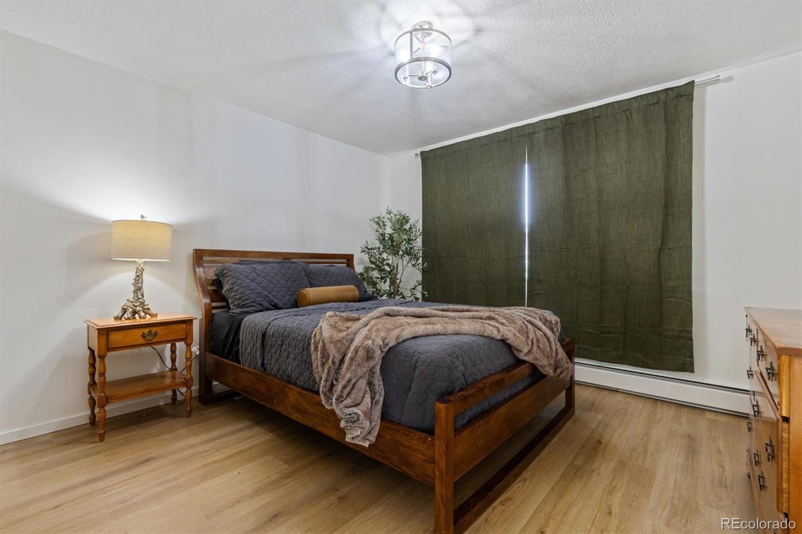MLS Image #10 for 750 s clinton street 1a,denver, Colorado