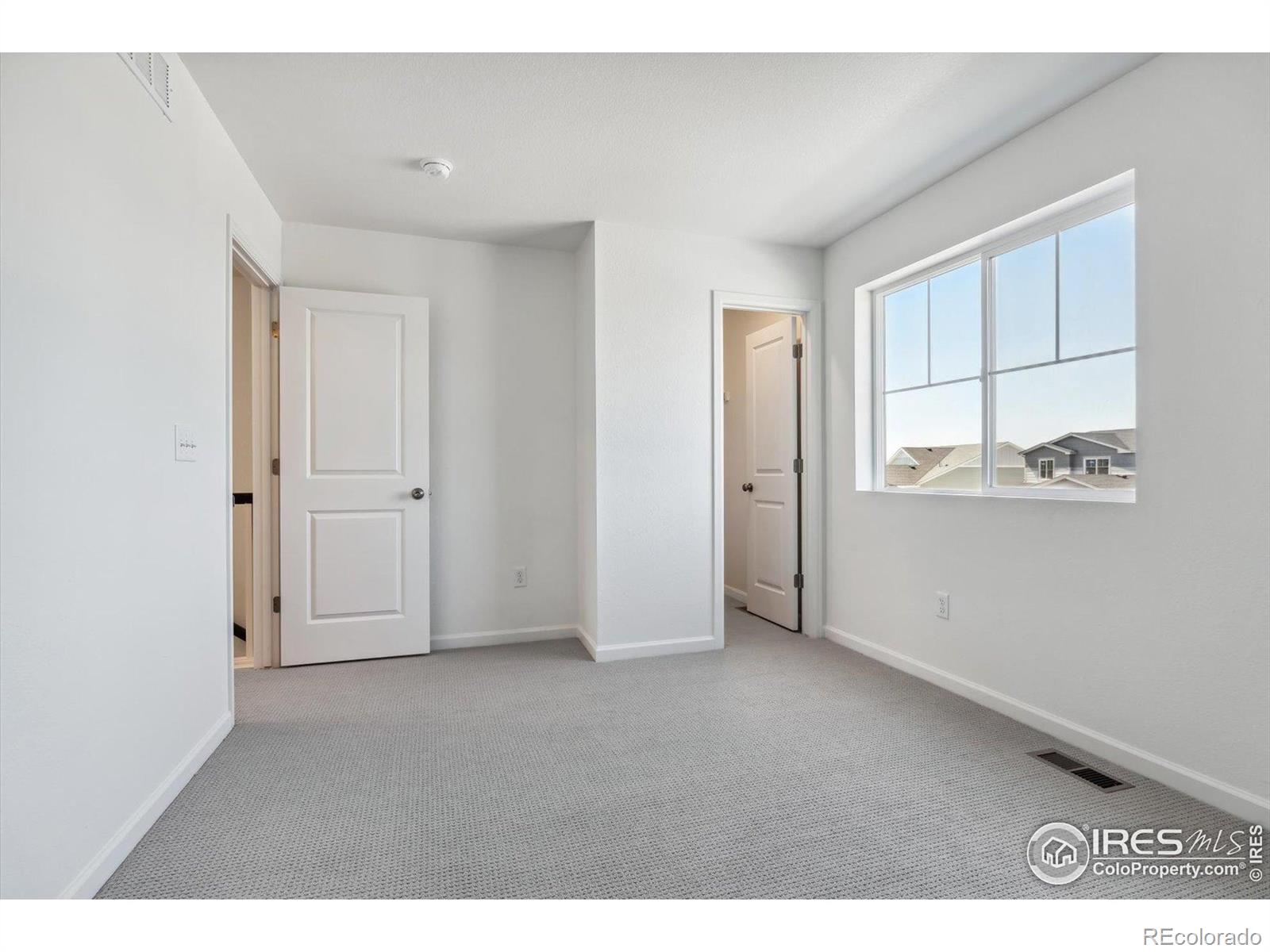MLS Image #13 for 904  harvard street,johnstown, Colorado
