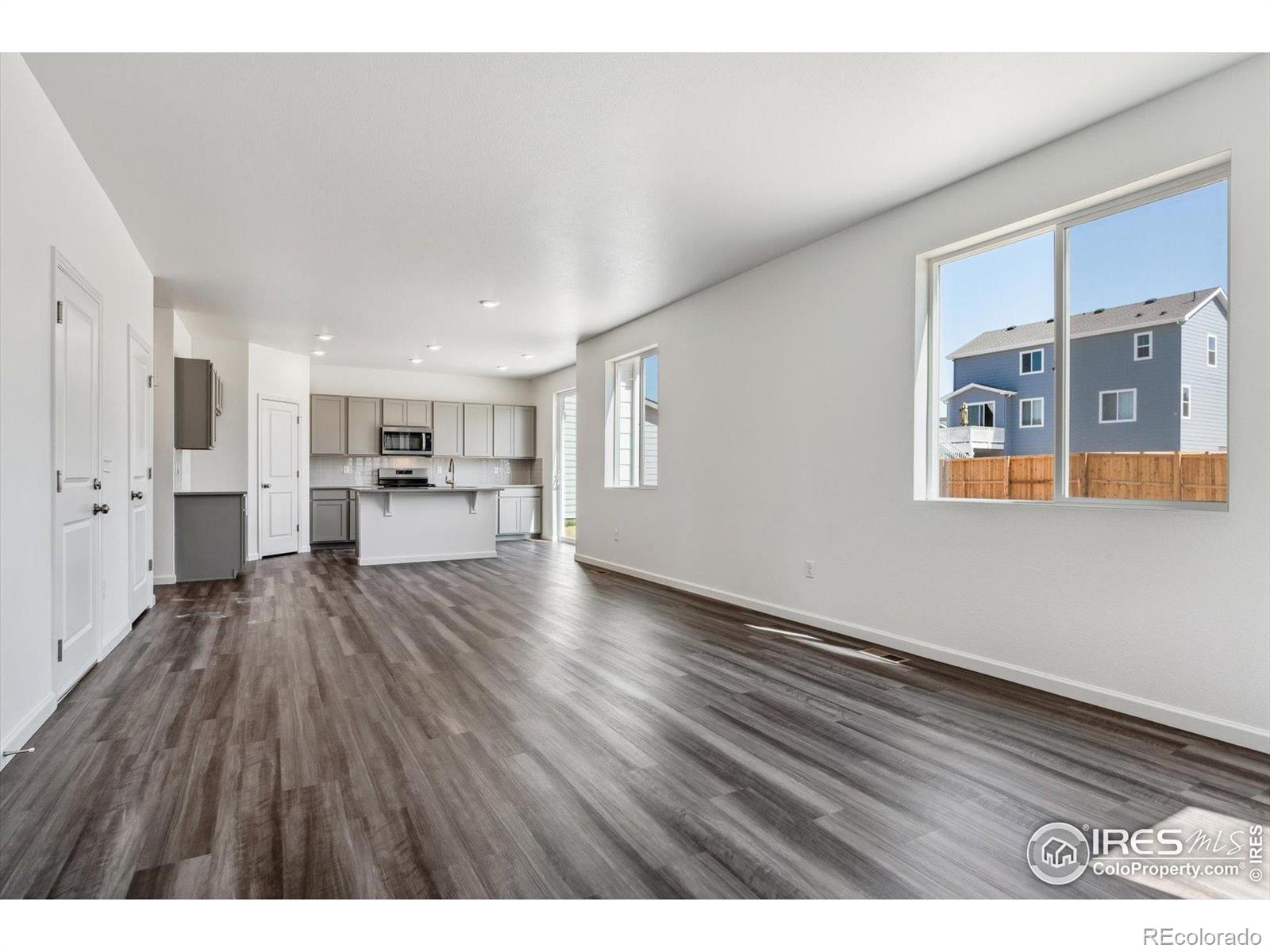 MLS Image #9 for 904  harvard street,johnstown, Colorado
