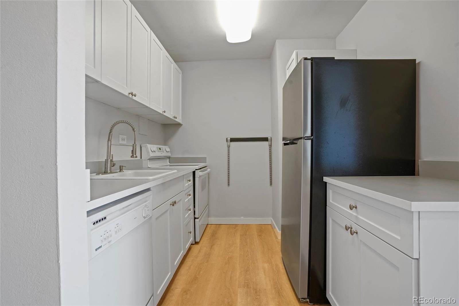 MLS Image #14 for 3100 e cherry creek south drive,denver, Colorado