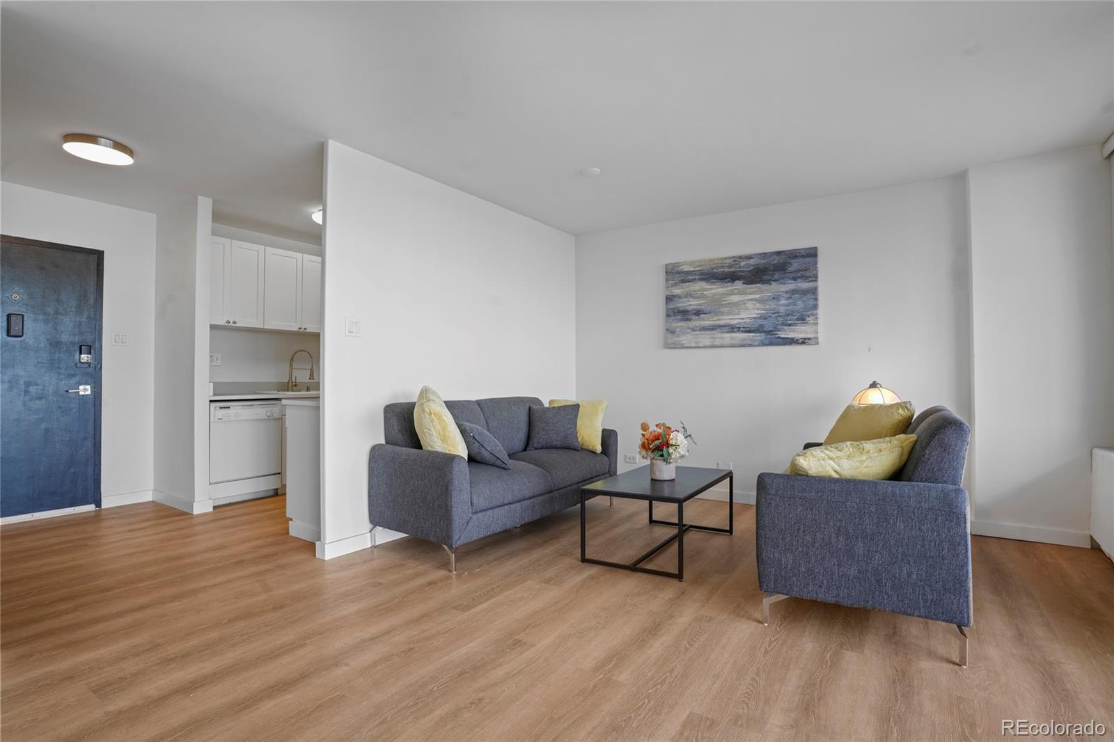 MLS Image #7 for 3100 e cherry creek south drive,denver, Colorado