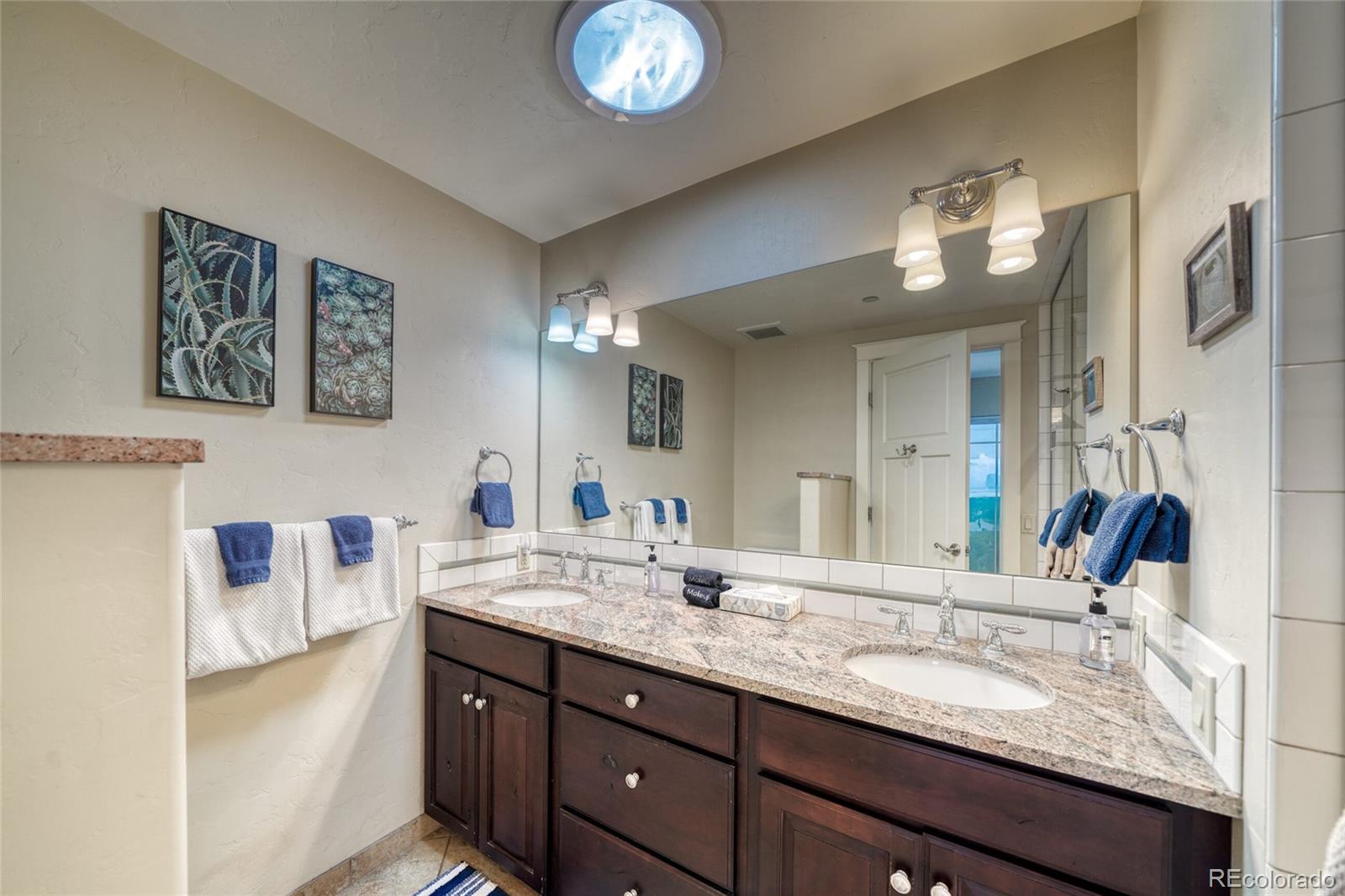 MLS Image #35 for 536 e 1st street,salida, Colorado