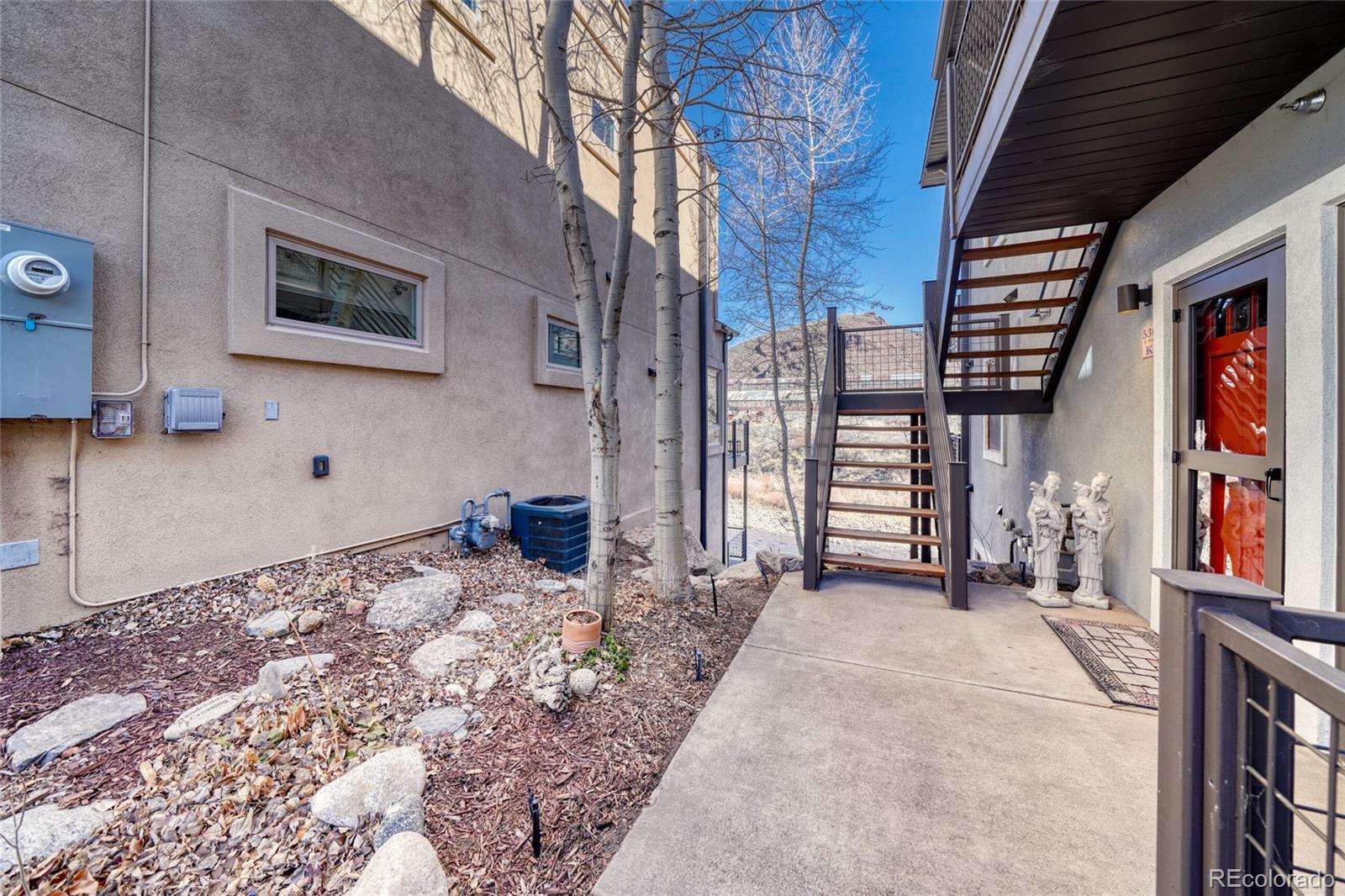 MLS Image #6 for 536 e 1st street,salida, Colorado