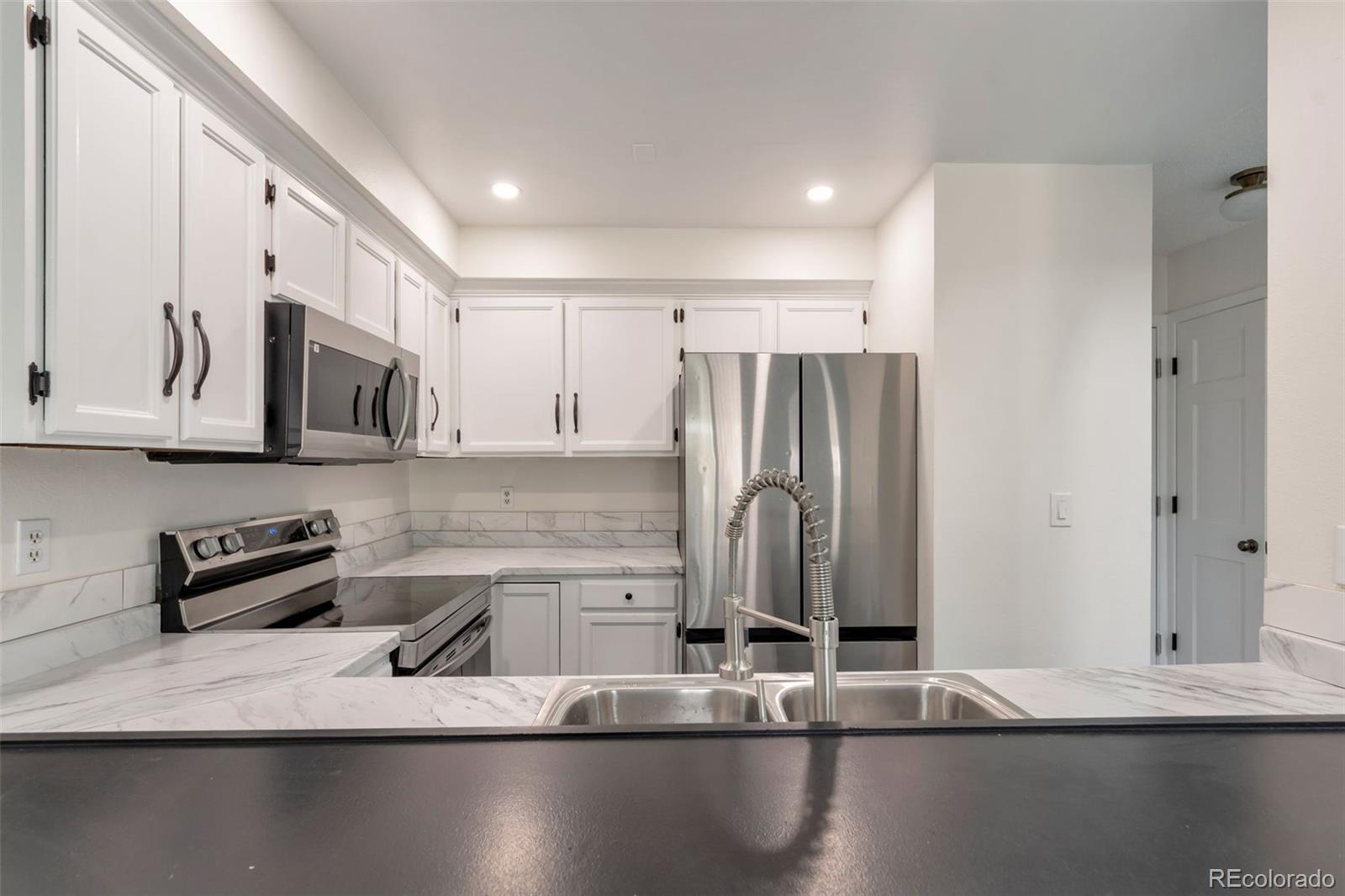 MLS Image #8 for 14080 e quinn circle ,aurora, Colorado