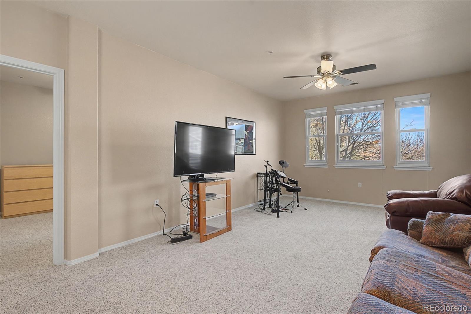 MLS Image #12 for 15470  canyon rim drive,englewood, Colorado
