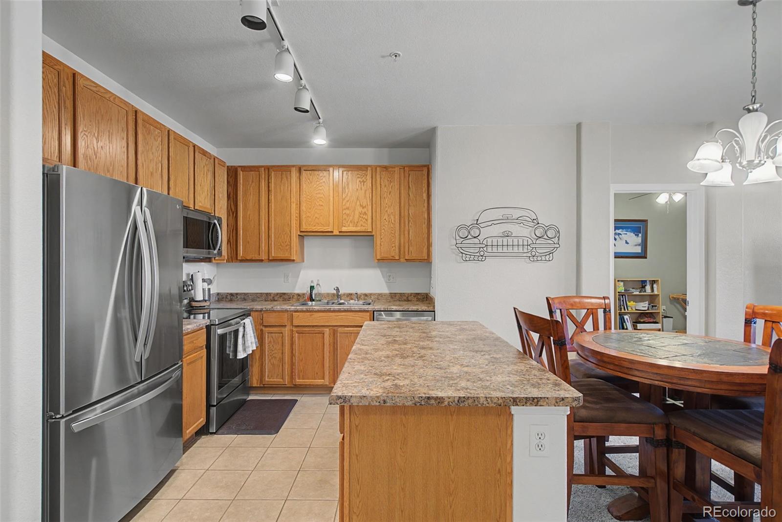 MLS Image #22 for 15470  canyon rim drive,englewood, Colorado