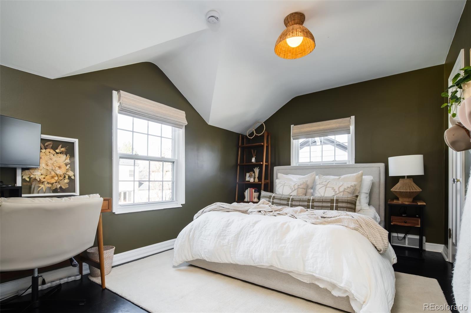 MLS Image #21 for 457  elm street,denver, Colorado