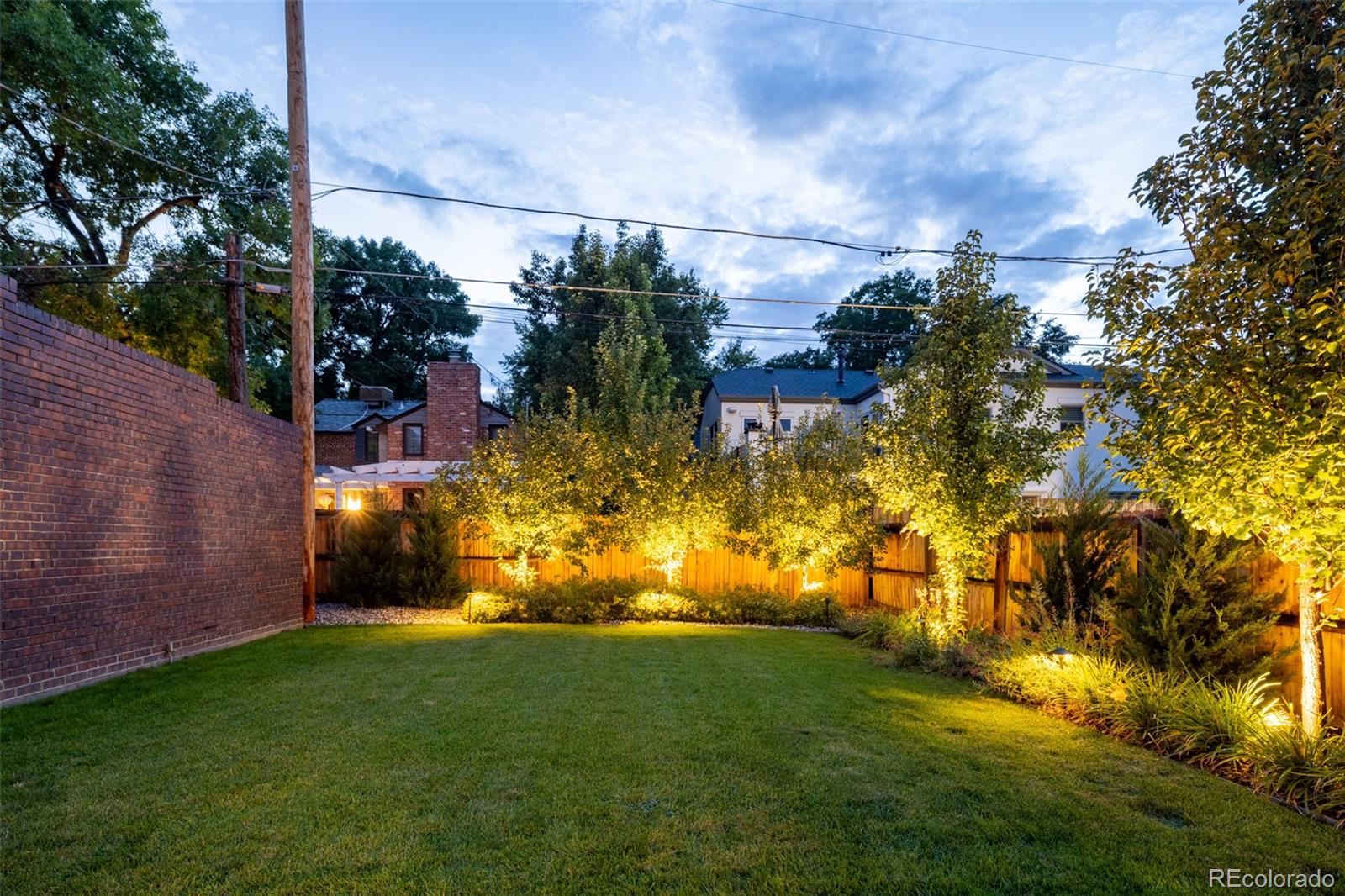 MLS Image #33 for 457  elm street,denver, Colorado