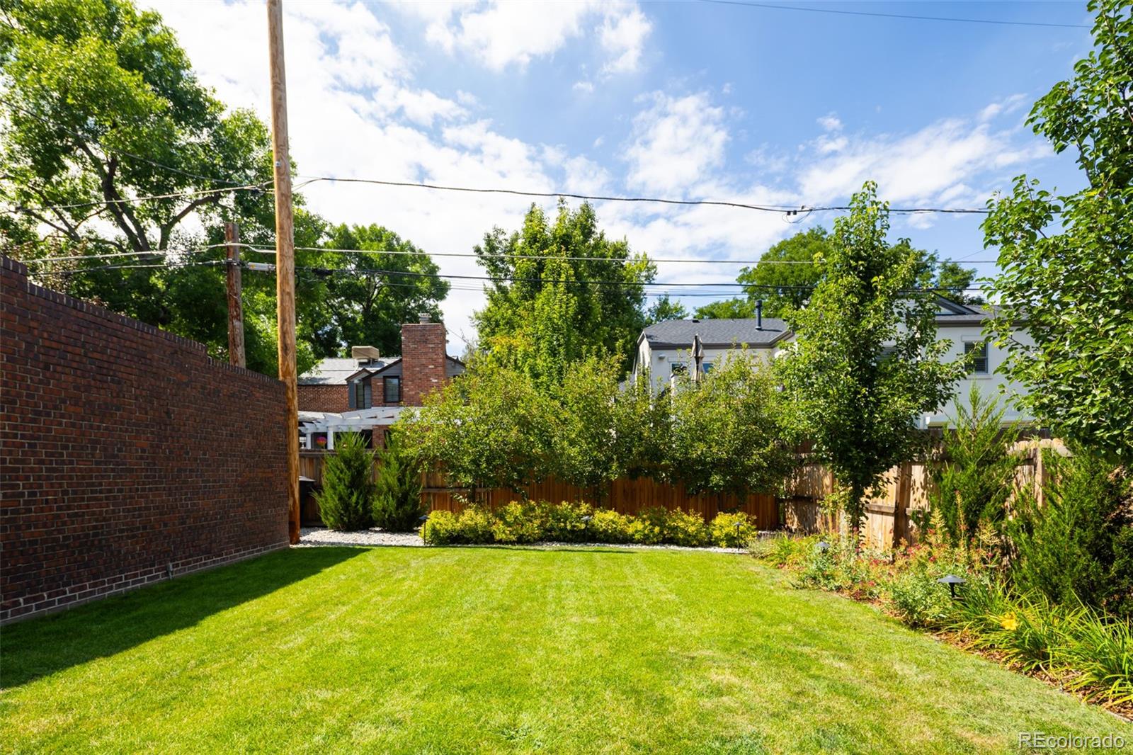 MLS Image #36 for 457  elm street,denver, Colorado