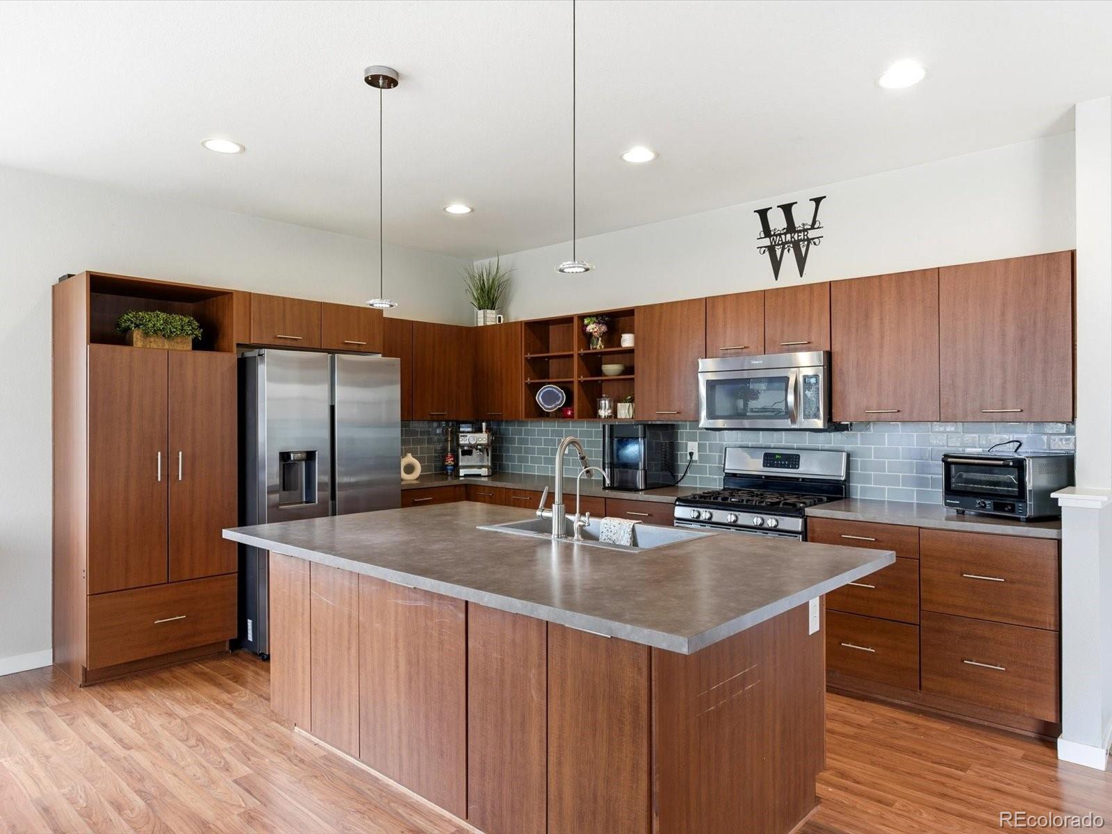 MLS Image #5 for 10792  sedalia circle,commerce city, Colorado