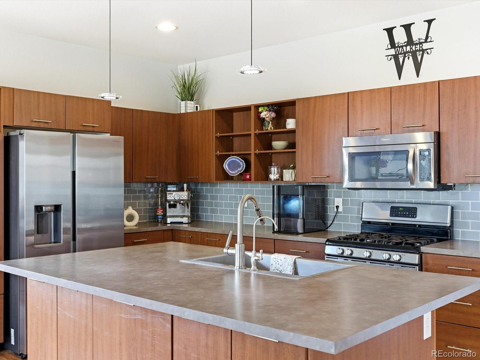 MLS Image #6 for 10792  sedalia circle,commerce city, Colorado