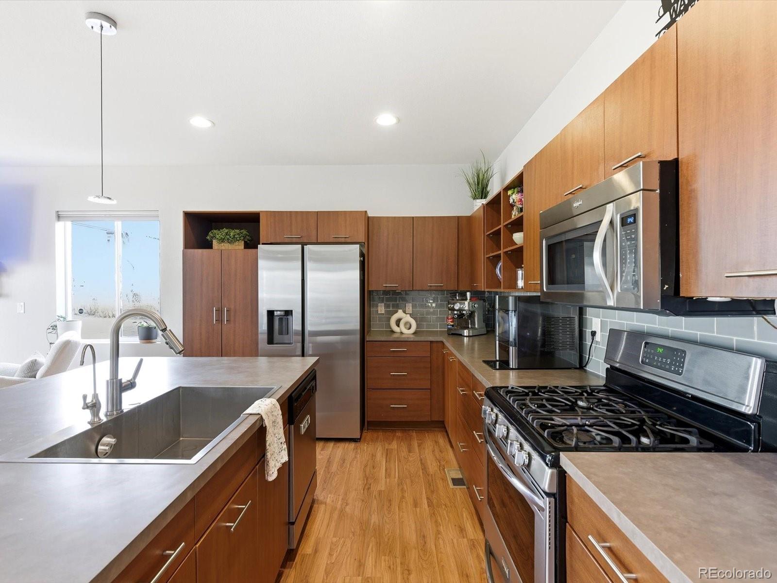MLS Image #7 for 10792  sedalia circle,commerce city, Colorado