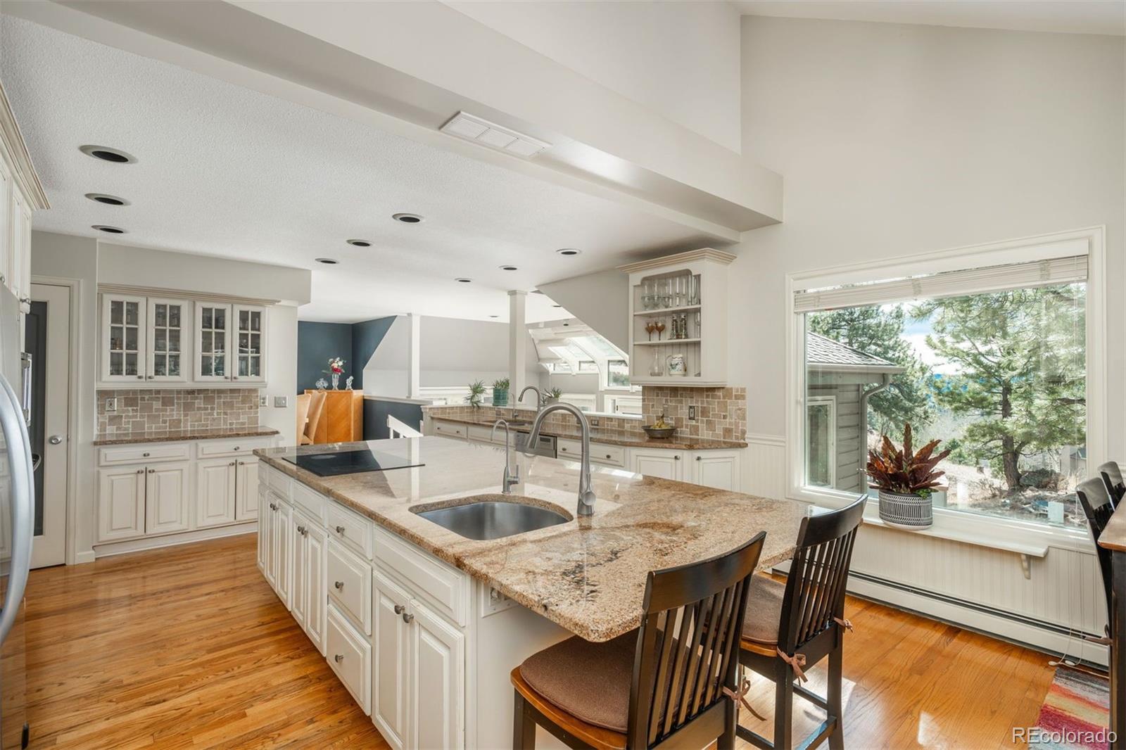 MLS Image #3 for 1146  preserve circle,golden, Colorado