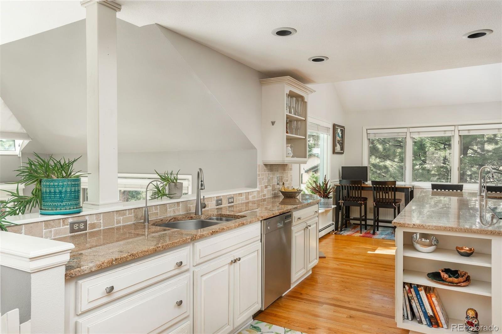MLS Image #6 for 1146  preserve circle,golden, Colorado