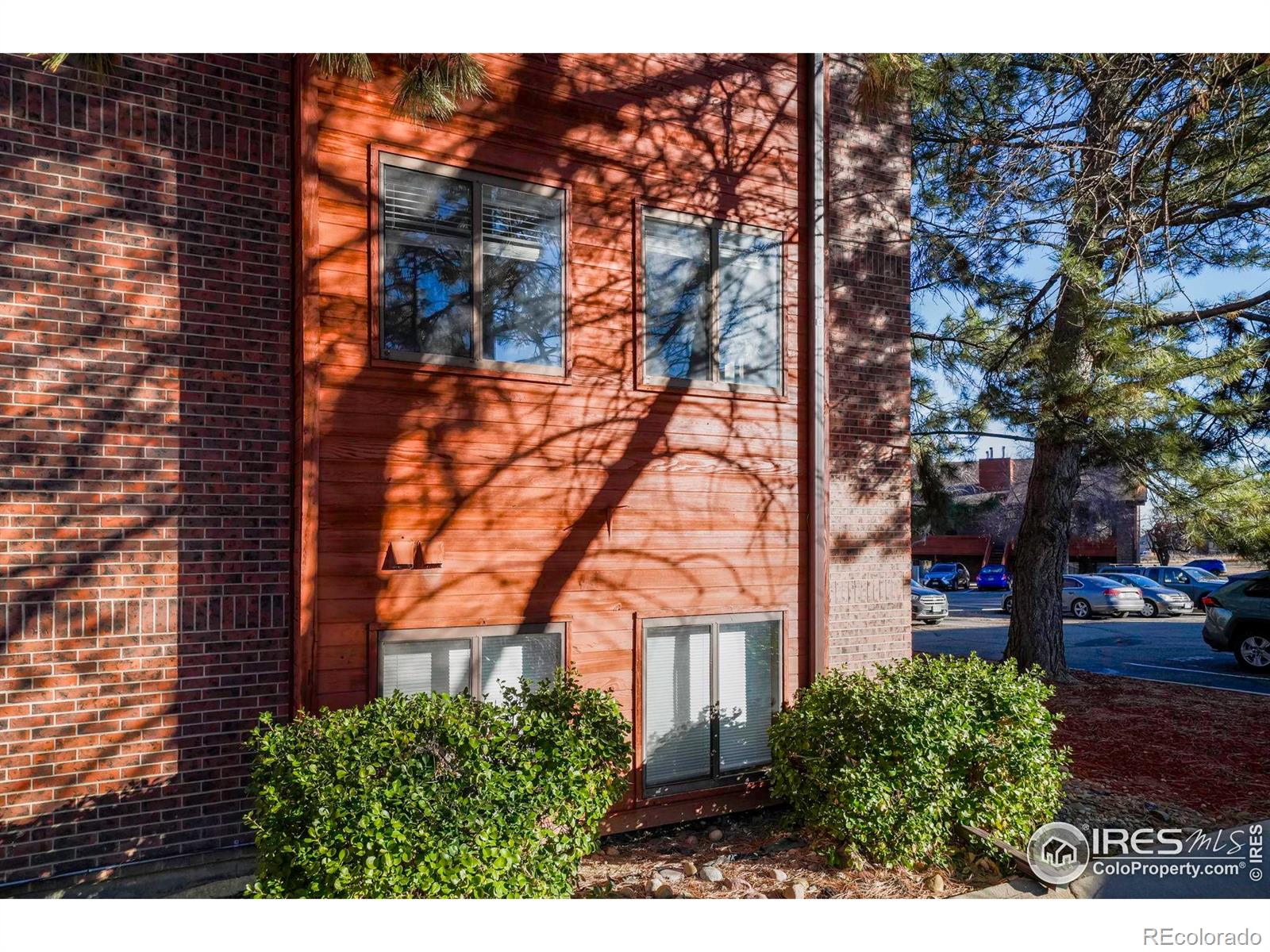 MLS Image #27 for 1915  centennial drive,louisville, Colorado