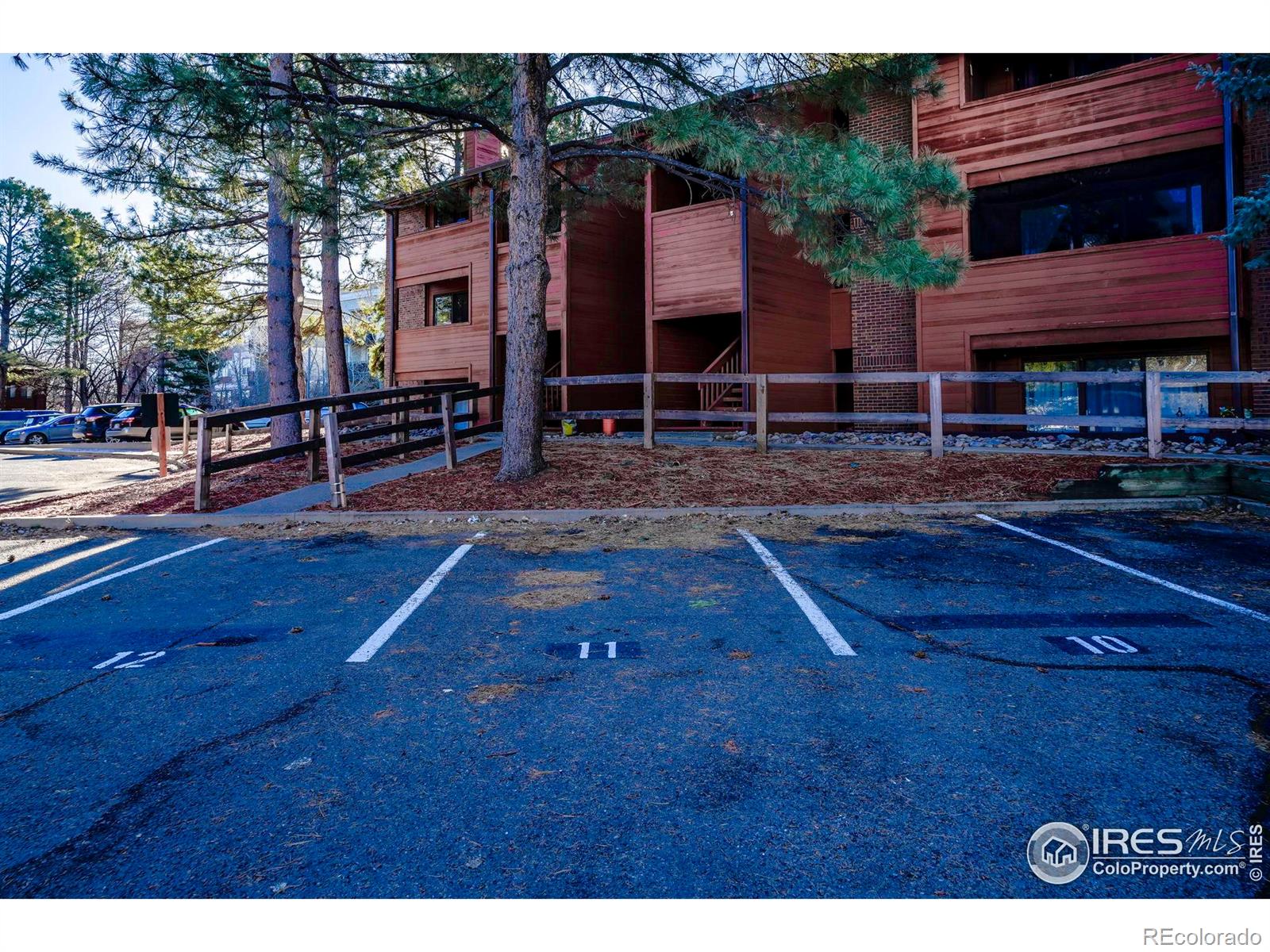 MLS Image #3 for 1915  centennial drive,louisville, Colorado