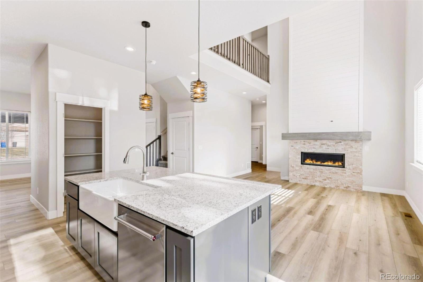 MLS Image #10 for 2  annie lane,keenesburg, Colorado