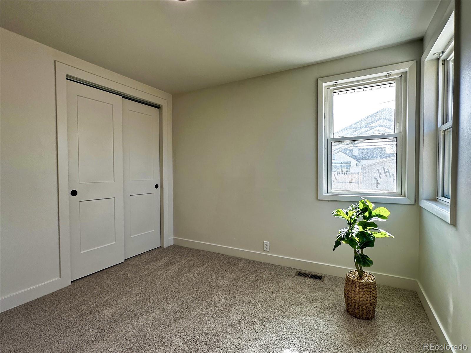 MLS Image #11 for 5440 w 5th avenue,lakewood, Colorado