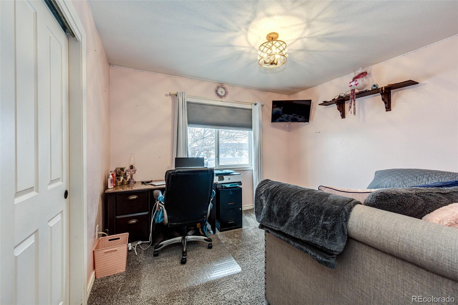 MLS Image #20 for 825  cherokee street,strasburg, Colorado