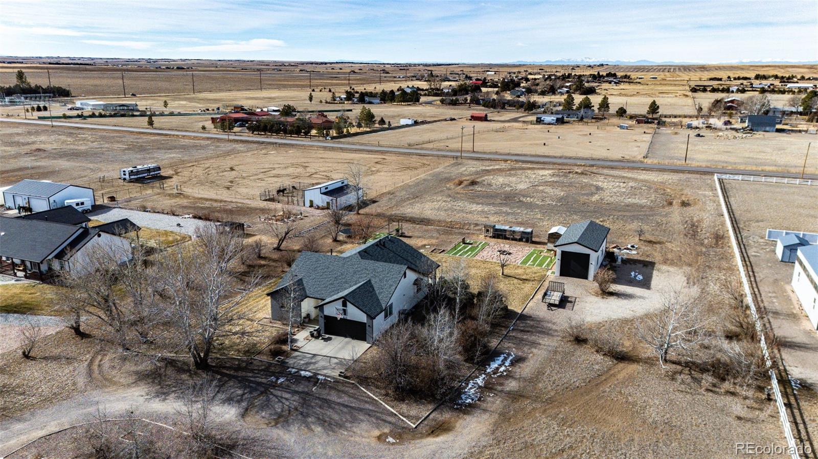 MLS Image #32 for 825  cherokee street,strasburg, Colorado