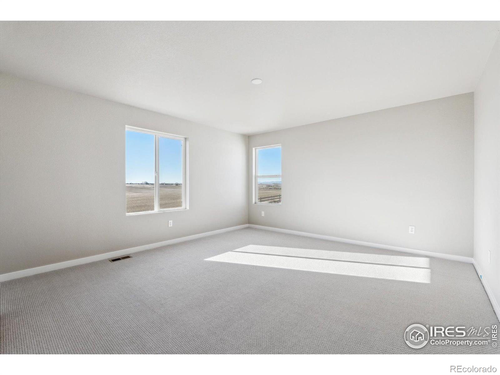MLS Image #13 for 874  harvard street,johnstown, Colorado