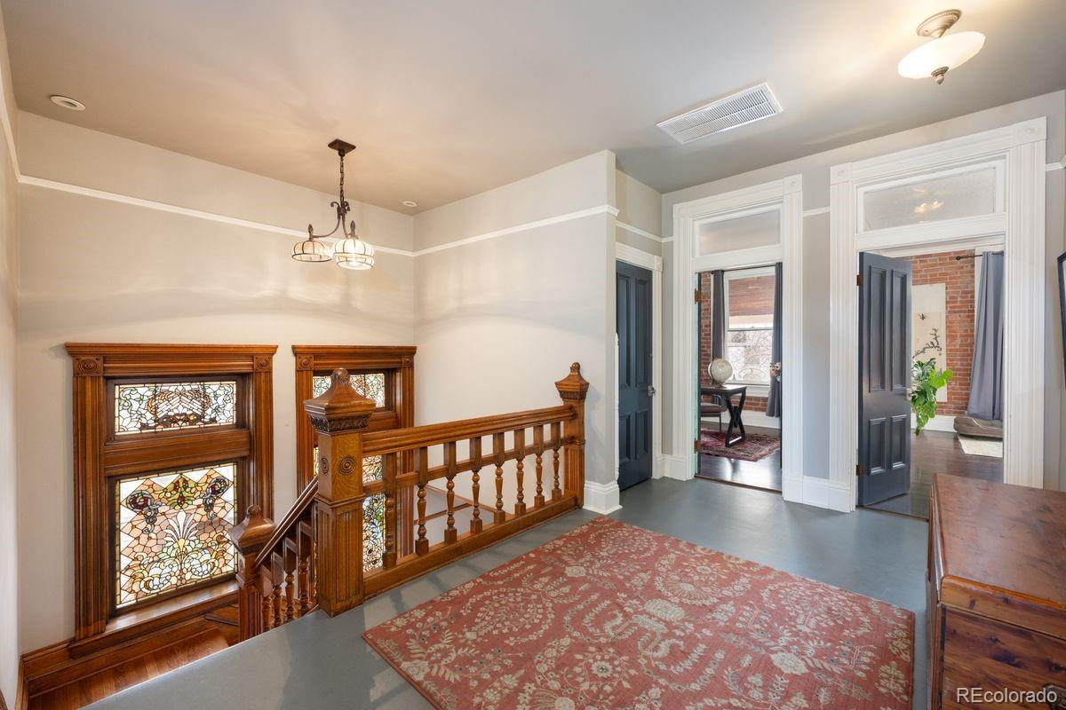MLS Image #10 for 131 n sherman street,denver, Colorado