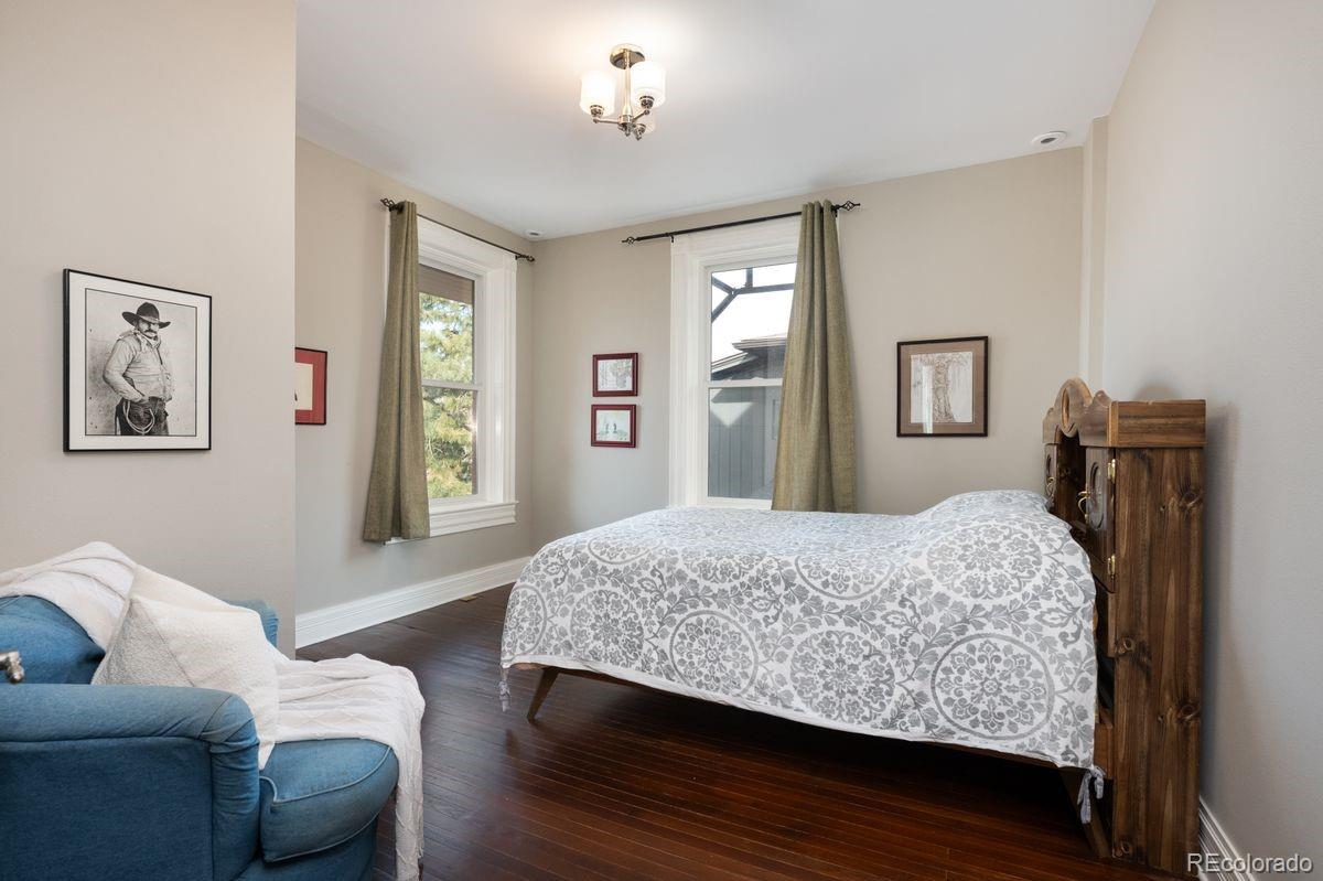 MLS Image #16 for 131 n sherman street,denver, Colorado