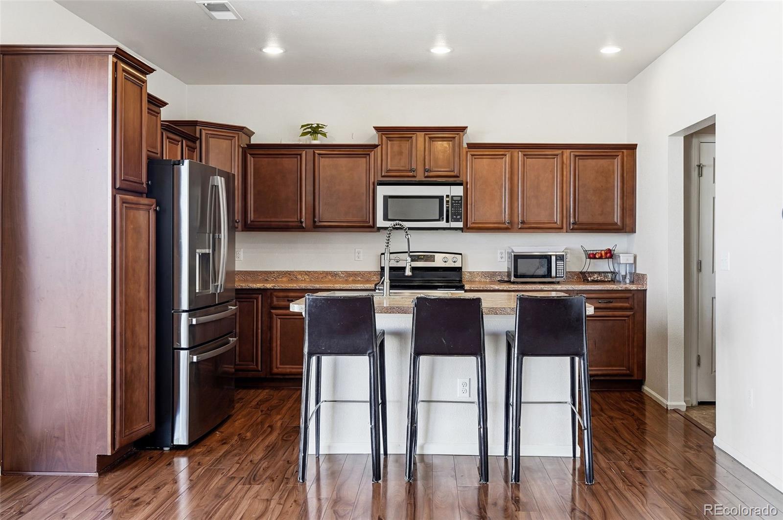MLS Image #3 for 20691  randolph place,denver, Colorado