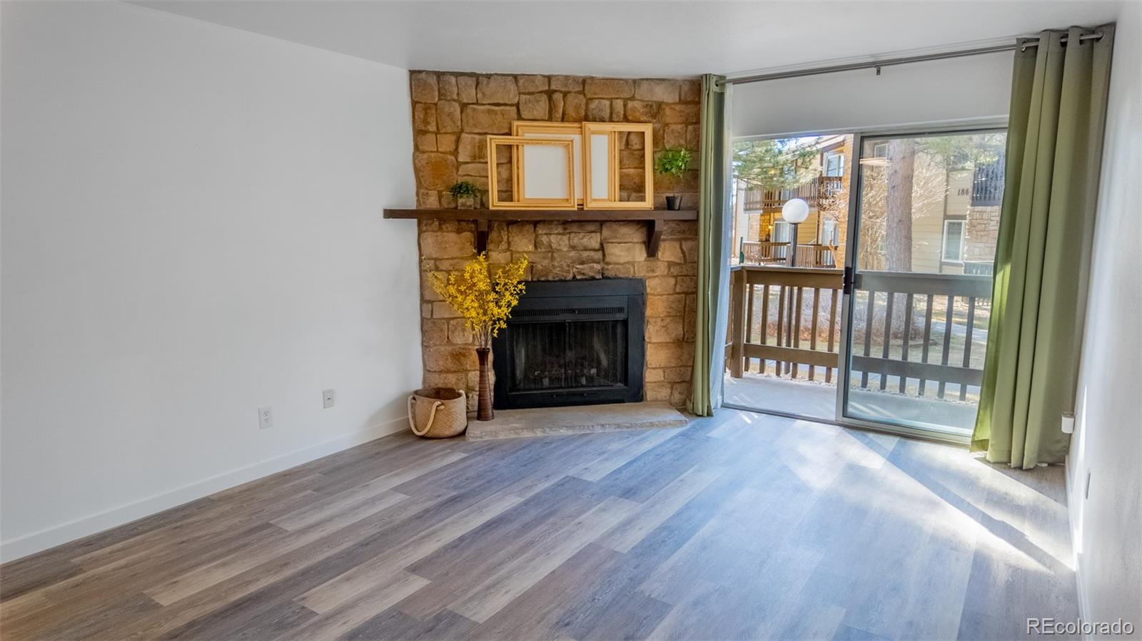 MLS Image #6 for 1887 s pitkin street,aurora, Colorado