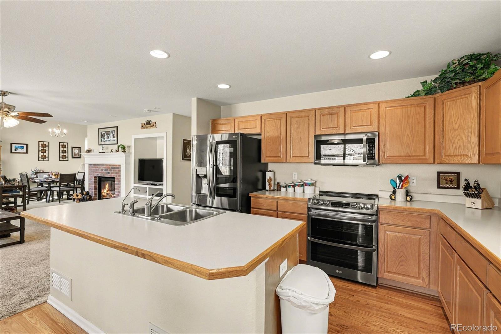 MLS Image #6 for 14187 e 101st avenue,commerce city, Colorado