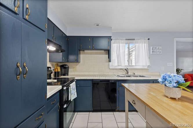 MLS Image #12 for 5360  monaco street,commerce city, Colorado
