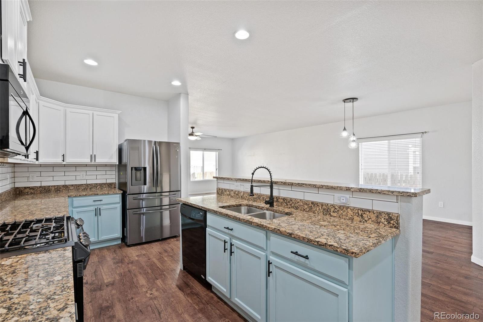 MLS Image #4 for 401  vista boulevard,lochbuie, Colorado