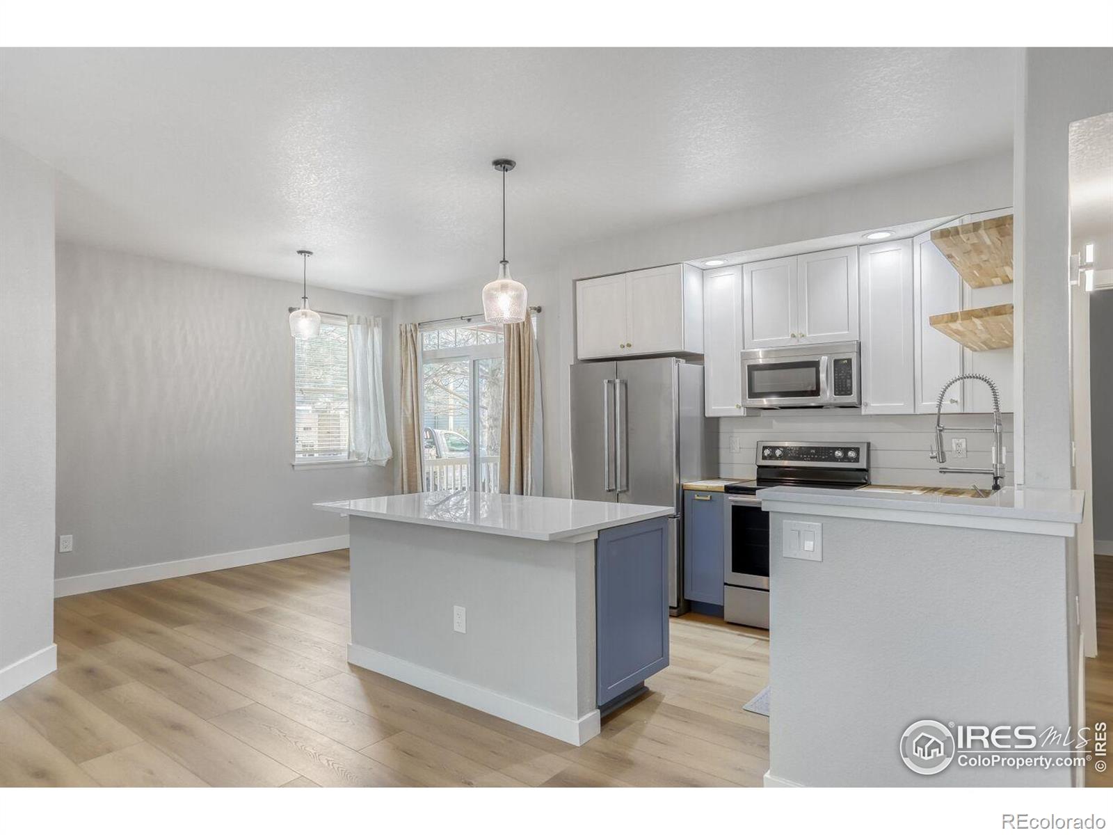 MLS Image #5 for 1921  grays peak drive,loveland, Colorado