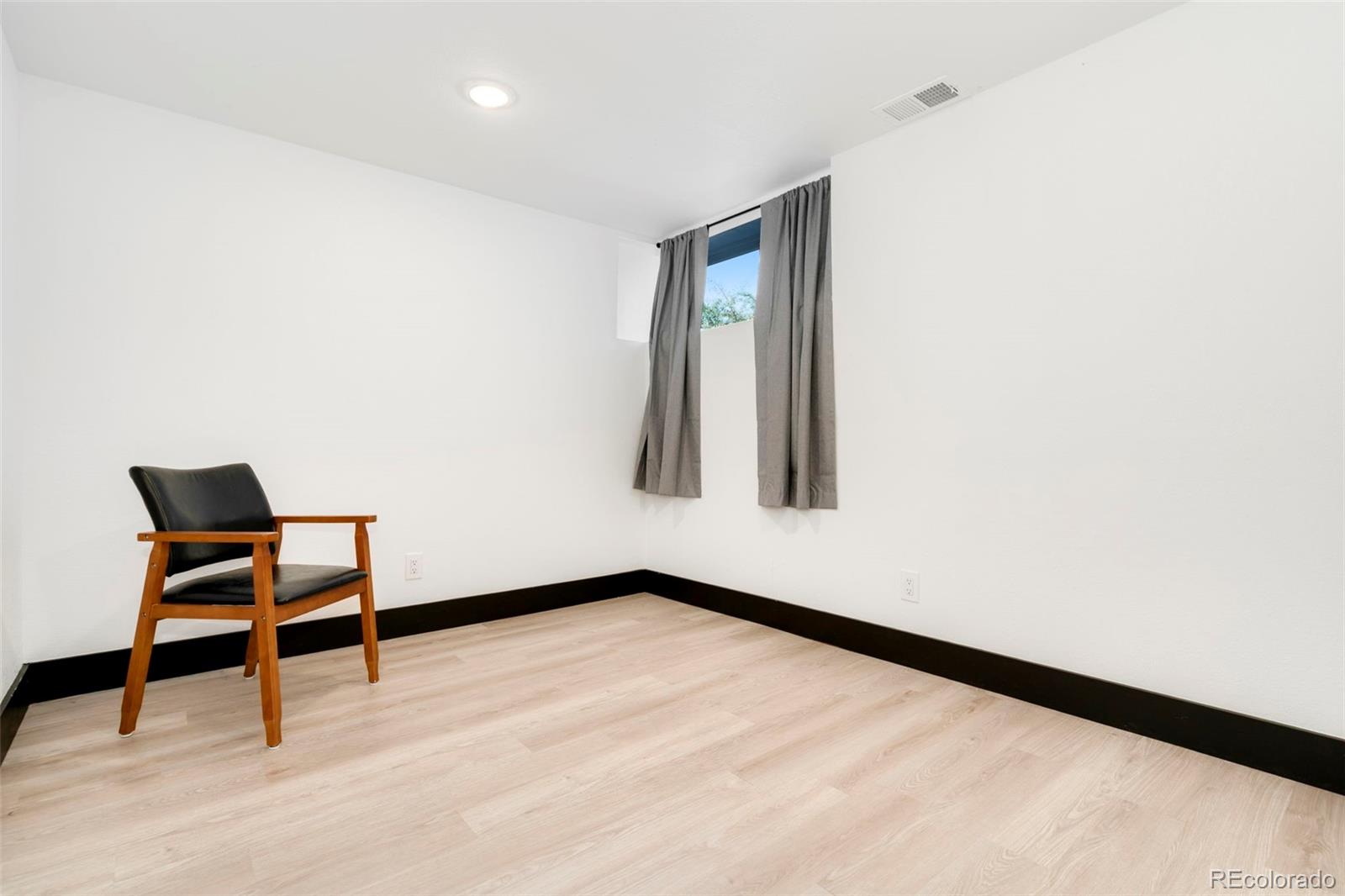 MLS Image #33 for 1304  pine street,loveland, Colorado