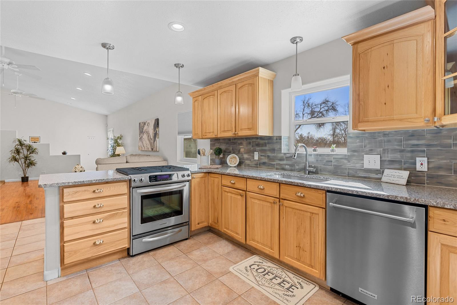 MLS Image #4 for 6316  tennyson street,arvada, Colorado