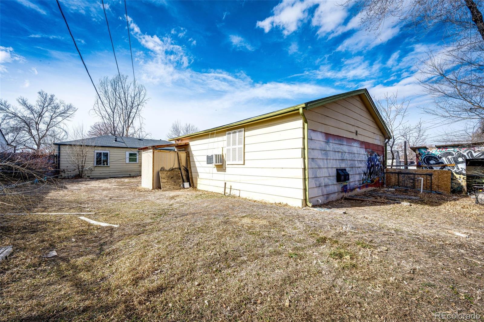 MLS Image #18 for 2050 s irving street,denver, Colorado
