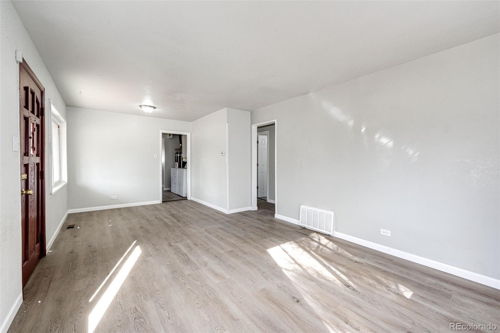 MLS Image #5 for 2050 s irving street,denver, Colorado