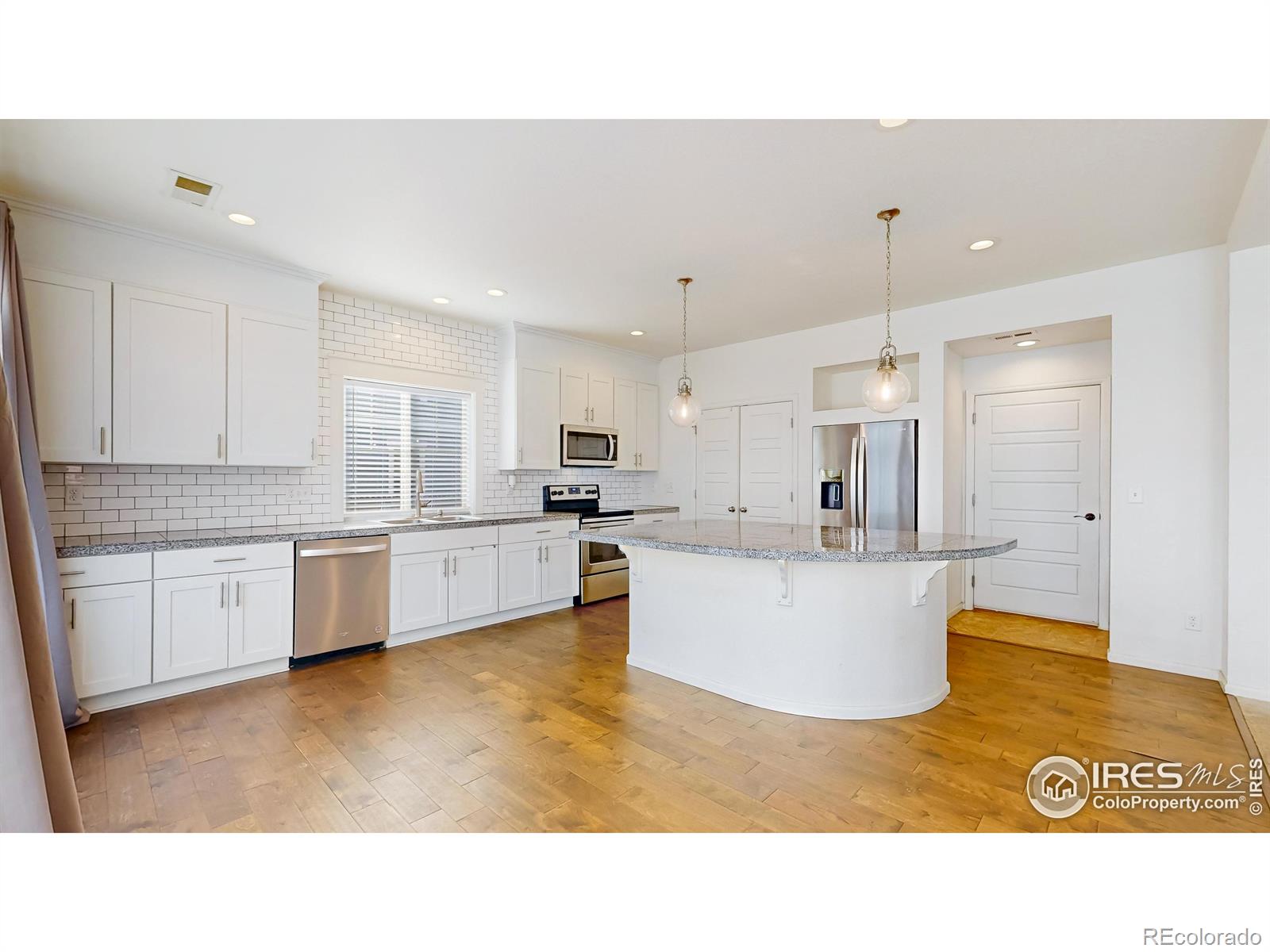 MLS Image #9 for 10570  worchester drive,commerce city, Colorado